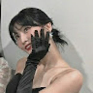 Meet your Posher, Lana